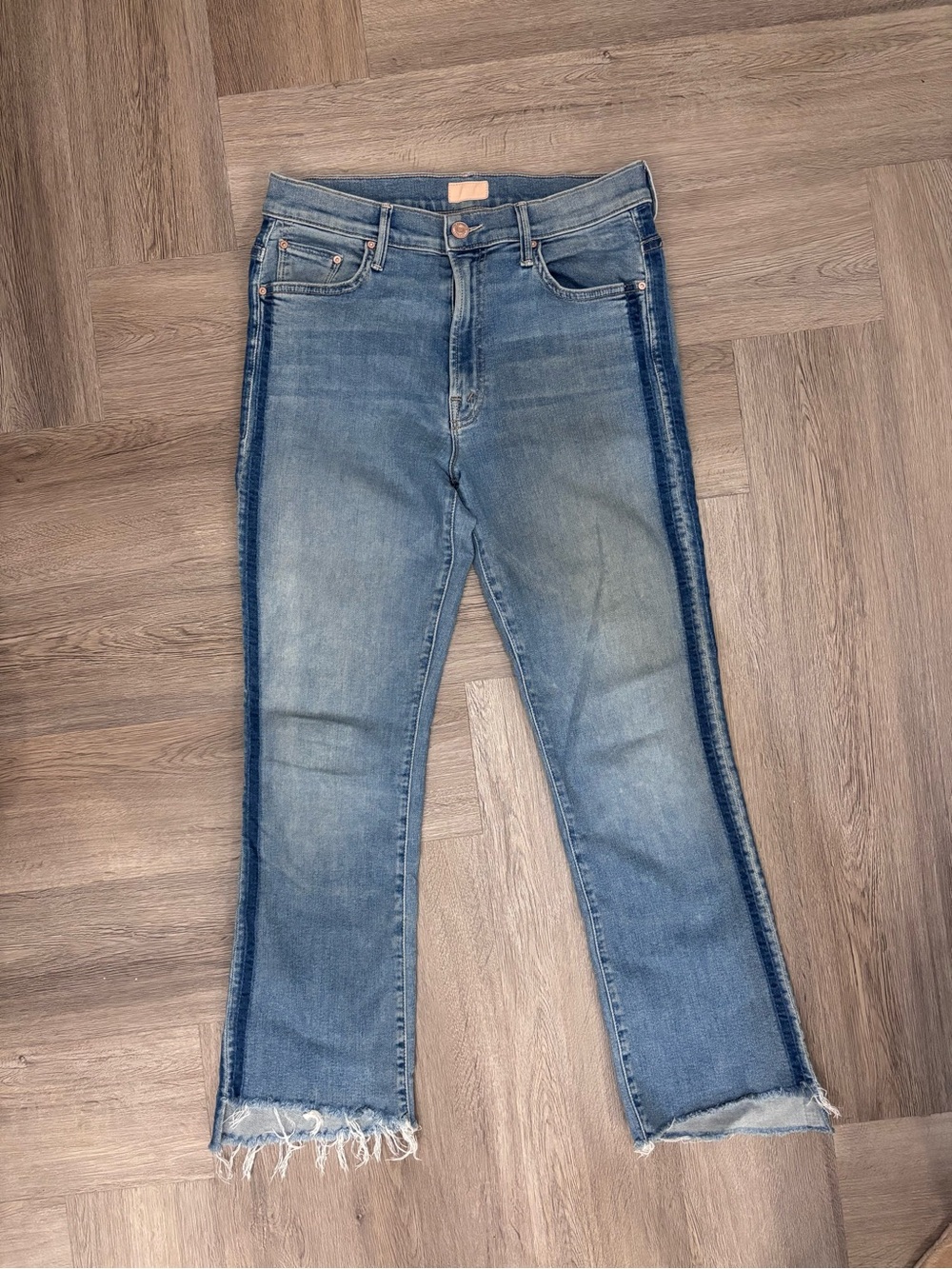 MOTHER Light Blue Denim Jeans with Dark Blue Contrast - Picture 2 of 4
